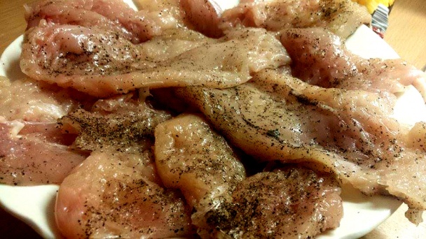 Kuracie prsia v kôprovo-medovej omáčke (fotorecept) - obrázok 1