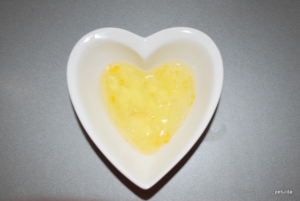 Ruža z kysnutého cesta so slivkovým lekvárom (fotorecept) - obrázok 2