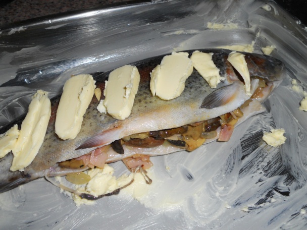 Pstruh plnený hubami (fotorecept) - obrázok 3