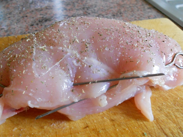 Kuracie prsia s tvarúžkami, paštétou a cesnakom (fotorecept) - obrázok 3