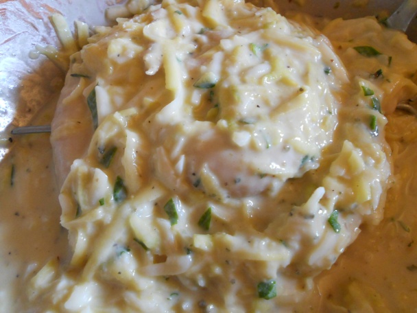 Biela klobása v zemiakovo-syrovom cestíčku (fotorecept) - obrázok 5