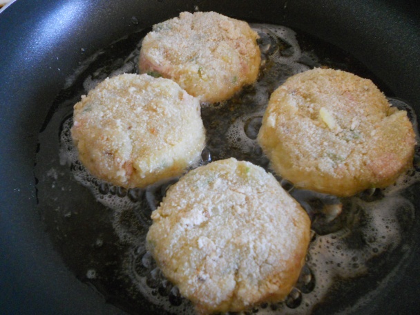 Karbonátky zo zemiakov a kvasenej kapusty (fotorecept) - obrázok 3