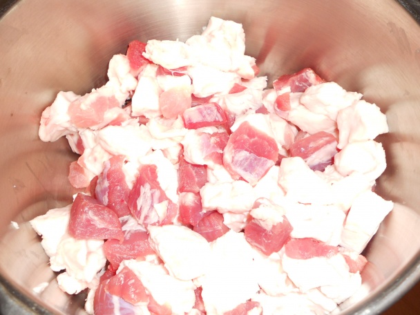 Bravčová konzerva z bôčika - obrázok 1