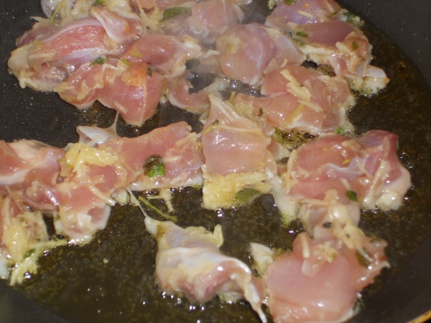 Pohánka so zeleninou a kuracím mäsom v majoráne (fotorecept) - obrázok 1