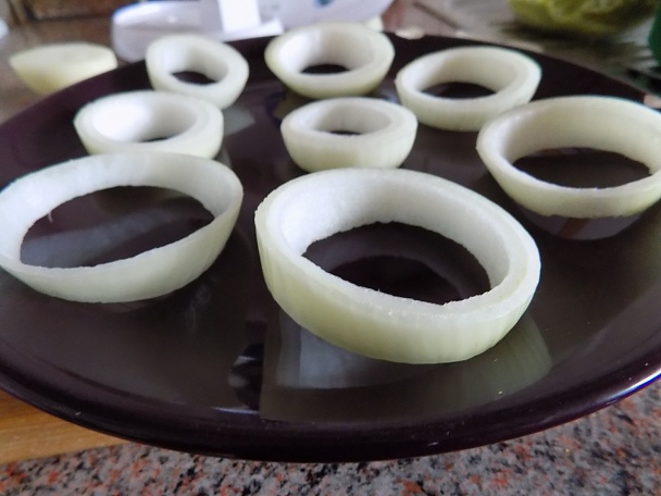 Avokádo v cibulových kroužcích (fotorecept) - obrázok 3