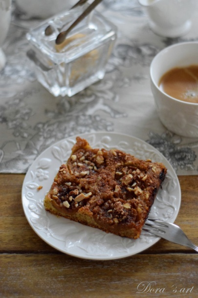 Mandľovo-marhuľový koláč  - obrázok 3