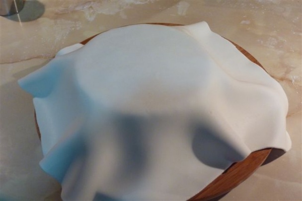 Slnečnicová poschodová torta (fotorecept) - obrázok 11