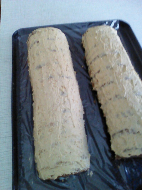 Metrový koláč plnený karamelovou plnkou (fotorecept) - obrázok 3