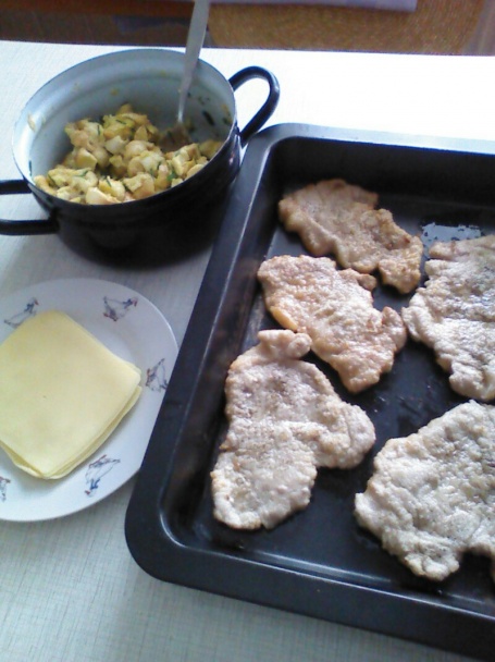 Bravčové karé plnené žemľovou plnkou a zapekané so syrom - obrázok 2