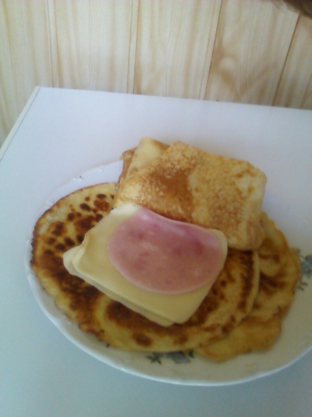 Palacinky plnené šunkou a syrom (fotorecept) - obrázok 2