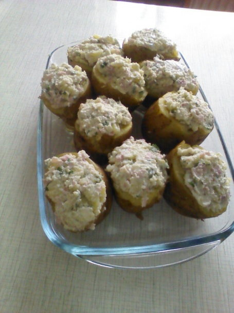 Plnené zemiaky so šunkovo-syrovou plnkou (fotorecept) - obrázok 4