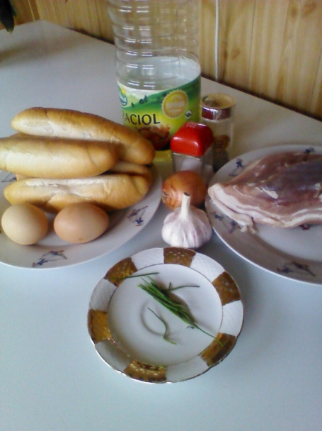 Bravčový bôčik s červenou kapustou a knedľou (fotorecept) - obrázok 1