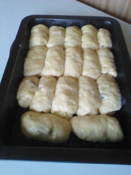 Pečené kysnuté lekvárové buchty (fotorecept) - obrázok 2