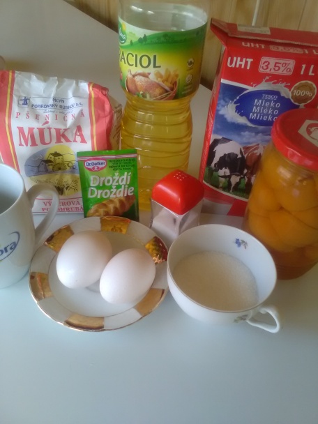 Kysnutý marhuľový koláč s posýpkou (fotorecept) - obrázok 1