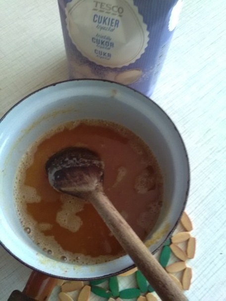 Domáce pirohy plnené lekvárom - obrázok 3