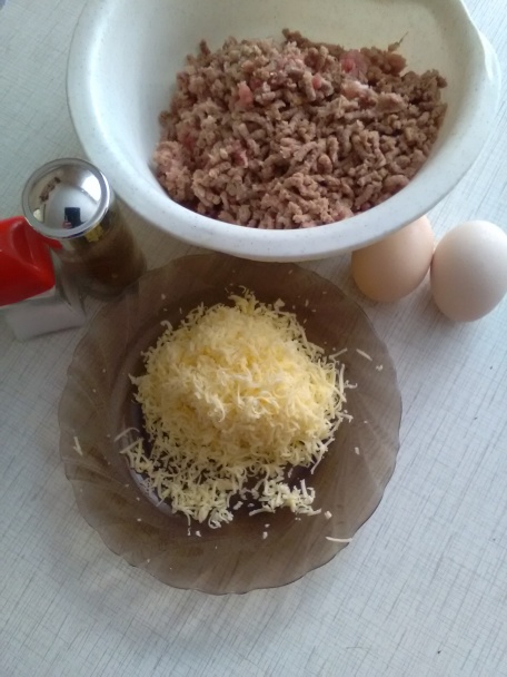 Fašírky so syrom a s kôprovým dipom (fotorecept) - obrázok 1