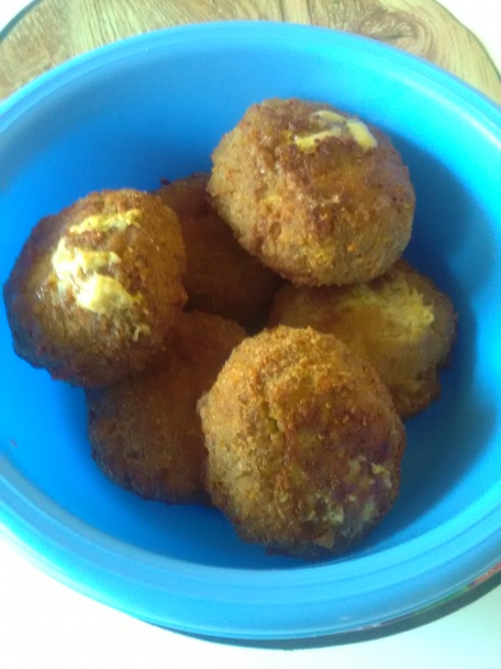 Fašírky so syrom a s kôprovým dipom (fotorecept) - obrázok 3