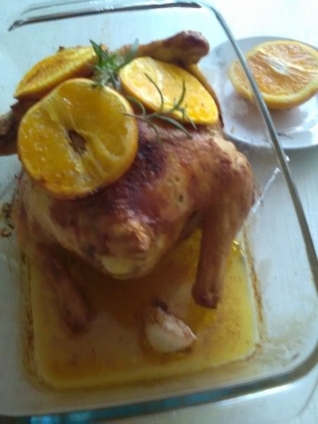 Kurča pečené s pomarančom a zemiakovo-cibuľový šalát s marinádou (fotorecept) - obrázok 2