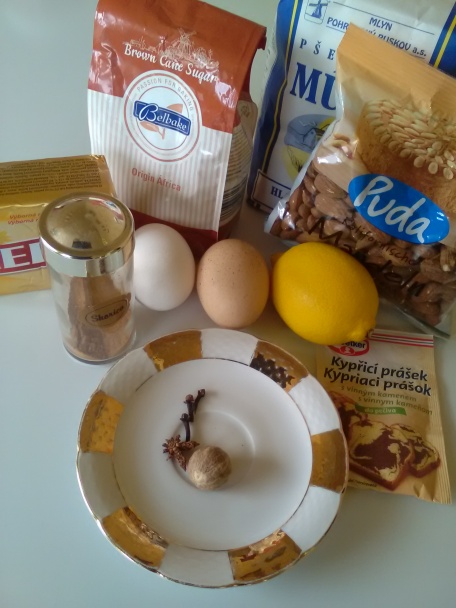 Spekulatius koláčiky s citrónovou polevou (fotorecept) - obrázok 1