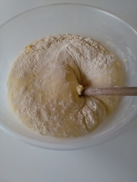 Kysnuté koláče s tromi plnkami (fotorecept) - obrázok 1