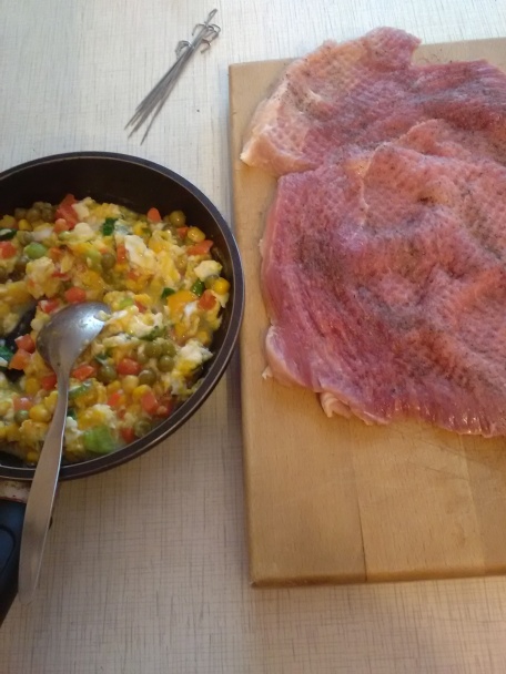 Bravčová roláda plnená praženicou so zeleninou (fotorecept) - obrázok 2