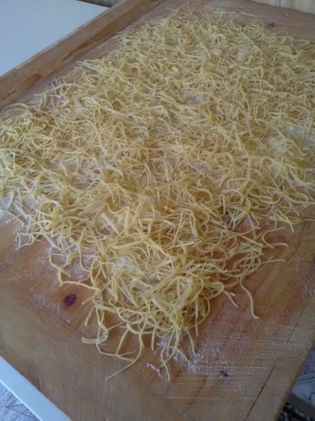 Domáce tvarohové rezance s pažítkou (fotorecept) - obrázok 5