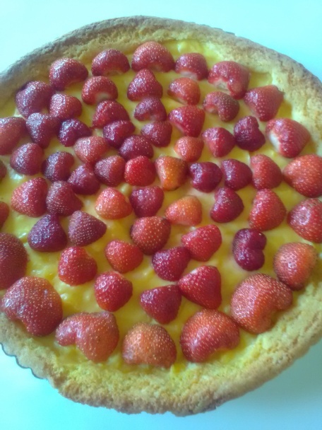 Fantastický pudingovo-jahodový koláč (fotorecept) - obrázok 8