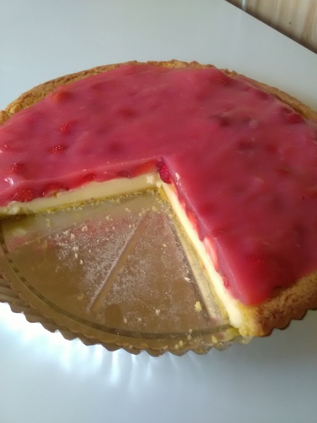 Fantastický pudingovo-jahodový koláč (fotorecept) - obrázok 11