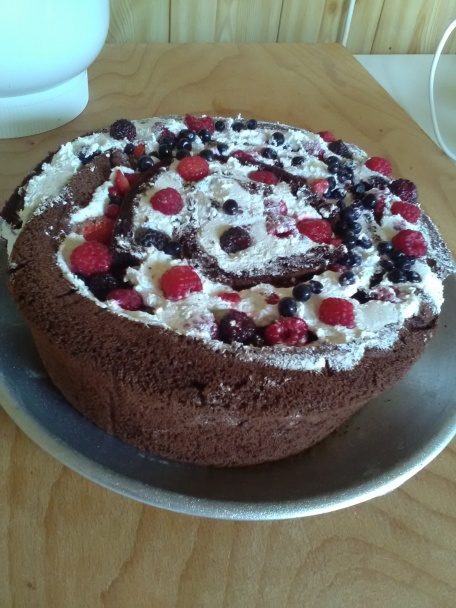 Výborná čokoládová torta bez múky s ovocím (fotorecept) - obrázok 9