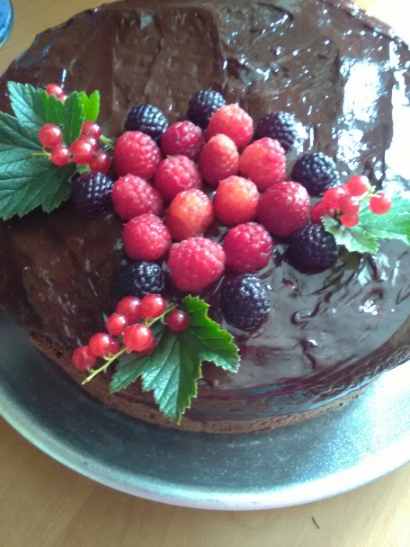 Výborná čokoládová torta bez múky s ovocím (fotorecept) - obrázok 14
