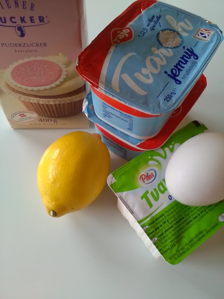 Linecký koláč s tvarohom a lekvárom (fotorecept) - obrázok 3