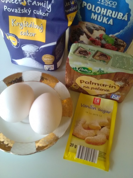 Jemný makovo-slivkový koláč (fotorecept) - obrázok 4