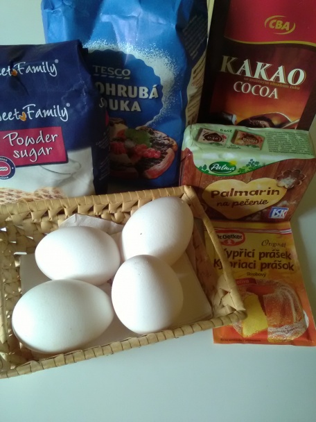 Šťavnatý jablkový koláč s bielkovou penou (fotorecept) - obrázok 1