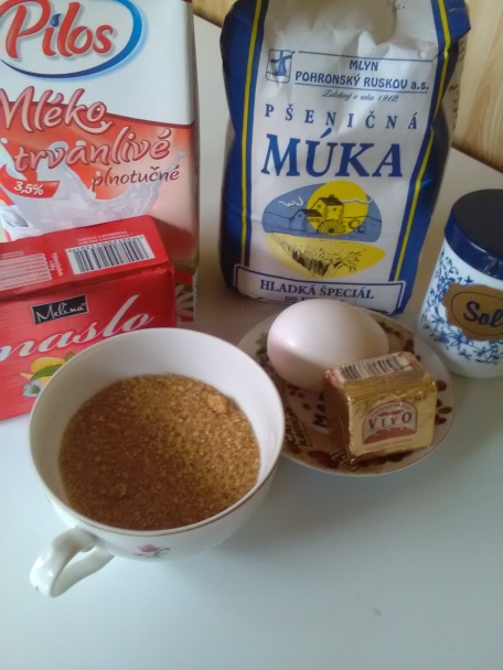 Domáce maslové croissanty (fotorecept) - obrázok 1