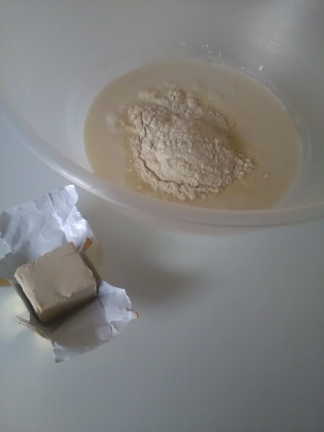 Rožky z kyslej smotany a jogurtu (fotorecept) - obrázok 2