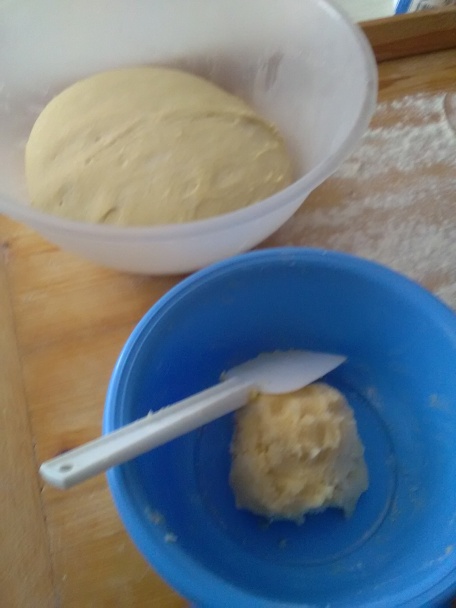 Rožteky z pľundrového cesta plnené čokoládovým pudingom (fotorecept) - obrázok 4