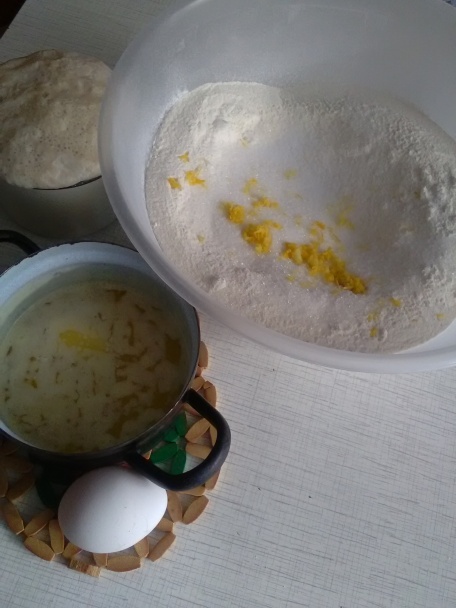 Pečené buchty plnené vanilkovým krémom (fotorecept) - obrázok 2