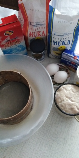 Jablkovo-pudingové koláče z hrnčekového cesta (fotorecept) - obrázok 1