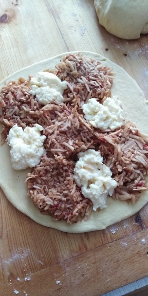Jablkovo-pudingové koláče z hrnčekového cesta (fotorecept) - obrázok 5