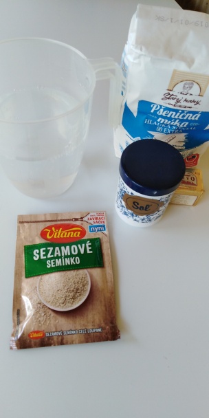 Hrnčekový domáci chlieb (fotorecept) - obrázok 1