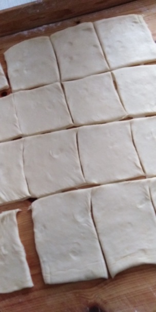 Krehké koláčiky z kyslej smotany (fotorecept) - obrázok 6