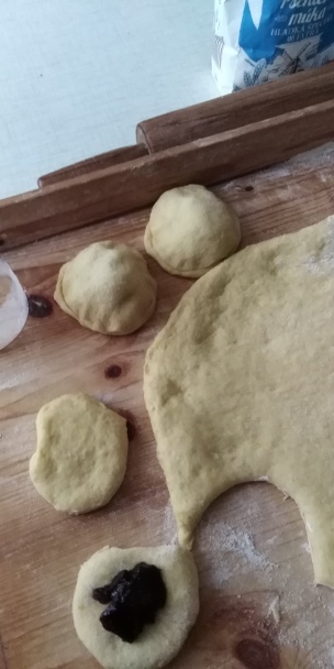 Šišky plnené lekvárom (fotorecept)  - obrázok 6