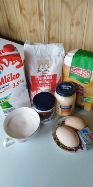 Kysnutý koláč troch chutí s posýpkou (fotorecept) - obrázok 1