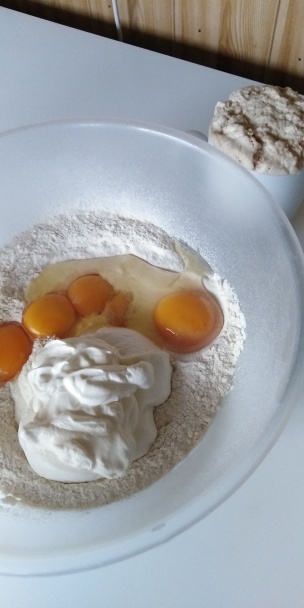 Fánky z kyslej smotany (fotorecept) - obrázok 2