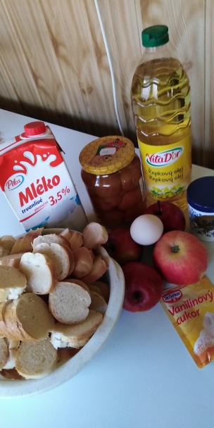 Jablkovo-marhuľová žemľovka (fotorecept) - obrázok 1