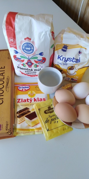 Piškótové kocky s citrónovou polevou (fotorecept) - obrázok 1