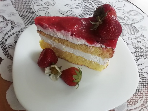 Jahodová torta so želatínou (fotorecept) - obrázok 7