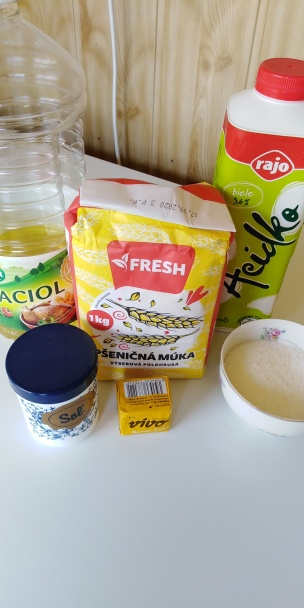 Kysnuté trojuholníky plnené šunkou a syrom (fotorecept)  - obrázok 1
