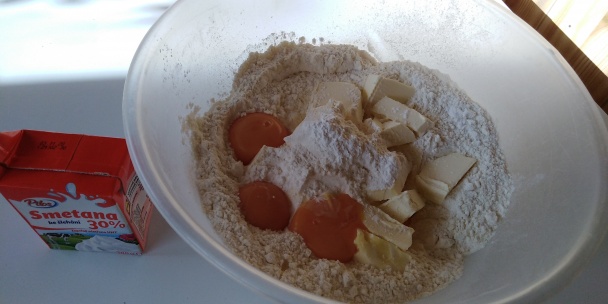 Tvarohovo-jablkový linecký koláč (fotorecept)  - obrázok 1