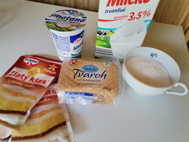 Obrátený jablkový zákusok s karamelovou šľahačkou (fotorecept) - obrázok 2